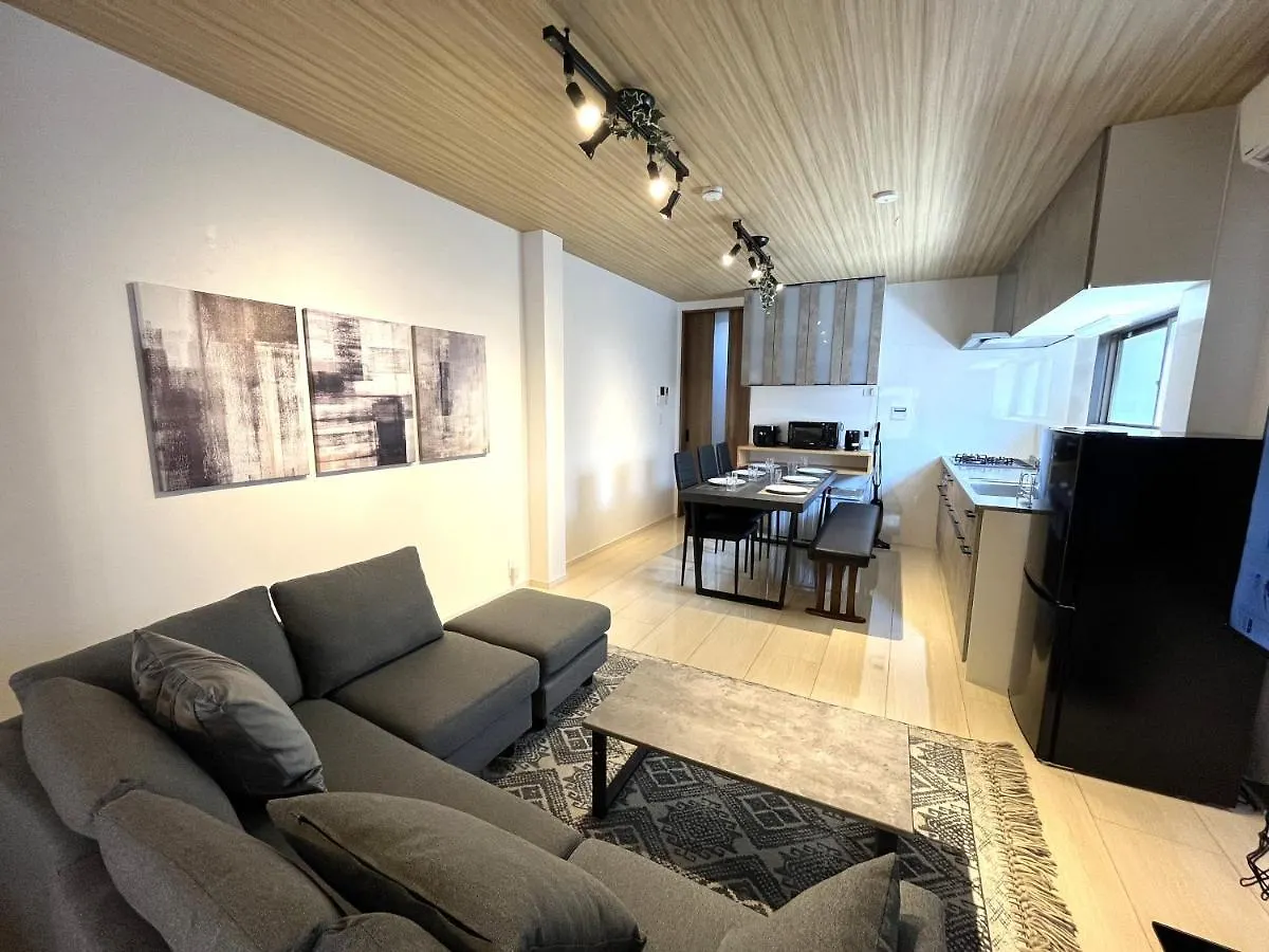 Vila Naos House Osaka 4 New Open 一軒家貸切 0*,  Japonsko